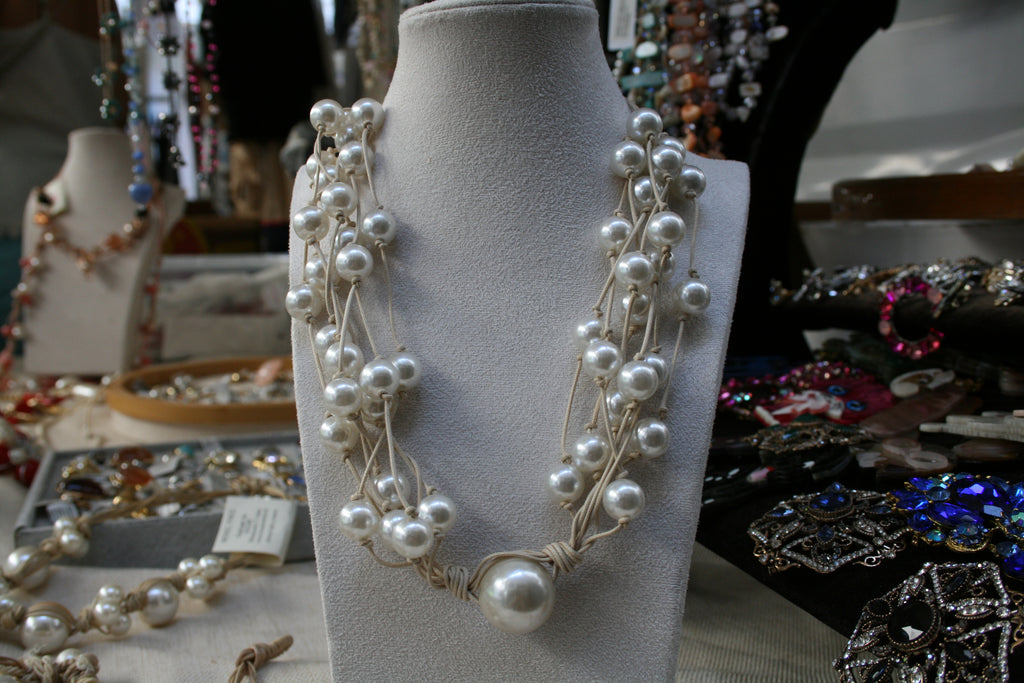 Collier multi-rangs Cascade de Lumière